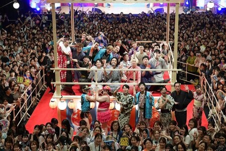 金髪リリーの浴衣姿に「ホストの夏イベント？」盛山がツッコミ炸裂 2年ぶり「見取り図盆踊り 2026」で3000人が熱狂