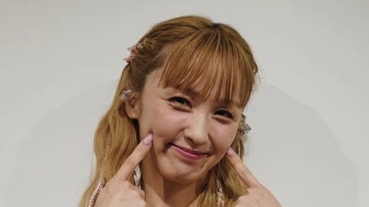 「似合いすぎ」Dream Ami 全身ヒョウ柄のネコ耳衣装＆華やかなアイメイク姿を披露！ハロウィン仮装ショットに「最高です」