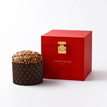 ピエール・エルメ・パリ、新作「パネットーネ オ レザン エ ア ロランジュ」を本日より発売