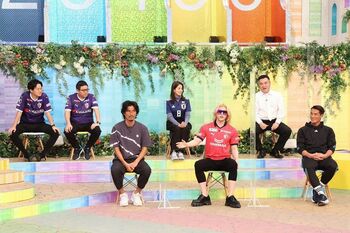 ROLAND、中澤佑二、槙野智章らがサッカーのお宝を持参！懐かしのゲームも登場