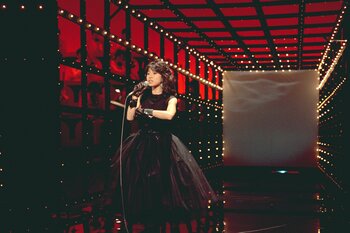 中森明菜の『夜のヒットスタジオ』貴重歌唱映像を蔵出し！『セカンド・ラブ』『禁区』『DESIRE~情熱~』ほかレア曲も含めた35曲120分超え