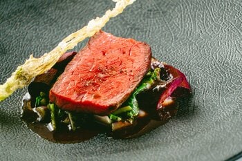 冬の栗駒山麓が育む“冬の恵み”を一皿に。祭畤温泉かみくら《Restaurant ON》が Japanese French 2025冬メニューを提供開始。