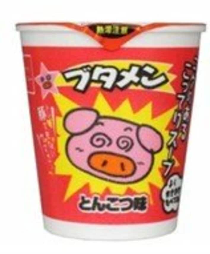 【画像5枚】セブン限定　ブタメンの麺が約4倍に！？超巨大化「ブタメン超BIG」を見る