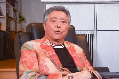 とくダネ！ アナウンサー 小倉智昭 直筆サイン色紙 アナウンサー 小倉智昭さん 直筆サイン色紙 - メルカリ