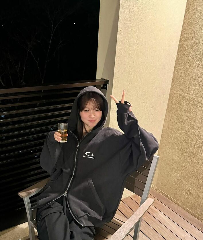 貴重！】めるる ご褒美ビールで“ほろ酔いショット”公開！フードを