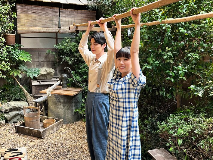 波うららかに、めおと日和　１〜８巻　新品　芳根　本田響矢　最新　全巻セット 芳根京子＆本田響矢『波うららかに、めおと日和』、和服＆軍服姿