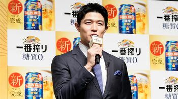 鈴木亮平、唐沢寿明の「今ちょっと油断した？」鋭いツッコミにたじたじ