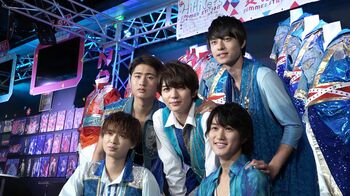 ローラースケートを武器にデビューを目指す5人組ユニット 「HiHi Jets」に8ヵ月密着！