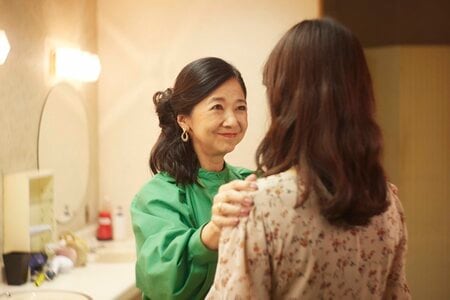 ＜試写室＞『介護スナックベルサイユ』みどり（笛木優子）の壮絶なワケアリ…オチの件忘れるくらいの濃厚エピの連続攻撃からの衝撃のラスト