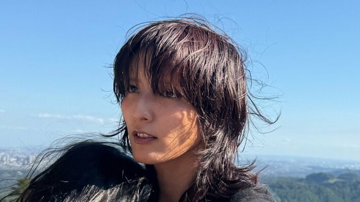 双子の母・元E-girls 藤井萩花 4歳息子たちとの“お揃い”親子3ショット公開！ママのセンス光る双子の色違いコーデにも注目