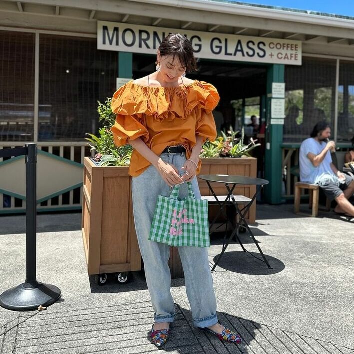 変わらぬ美」“エビちゃん”こと蛯原友里（44） ハワイ満喫ショットで