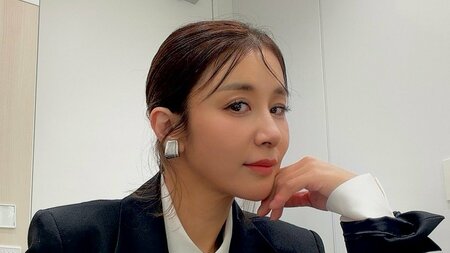 鈴木紗理奈 14年乗る“高級愛車”を披露！美しいフォルムのラグジュアリーな雰囲気漂うショットに「最高にかっこいい！」「絵になりますね」