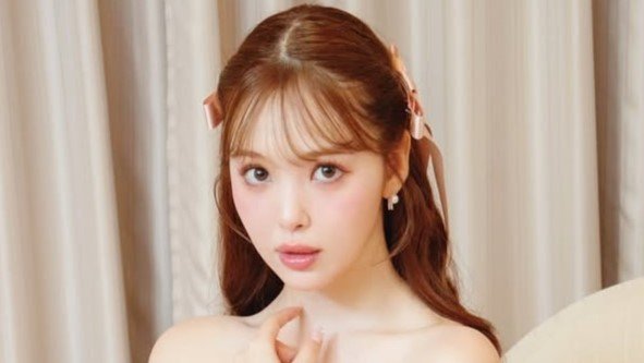 【画像16枚】「公開してくれるの嬉しい」藤田ニコル 結婚式で流したオープニングムービーの写真や動画を見る