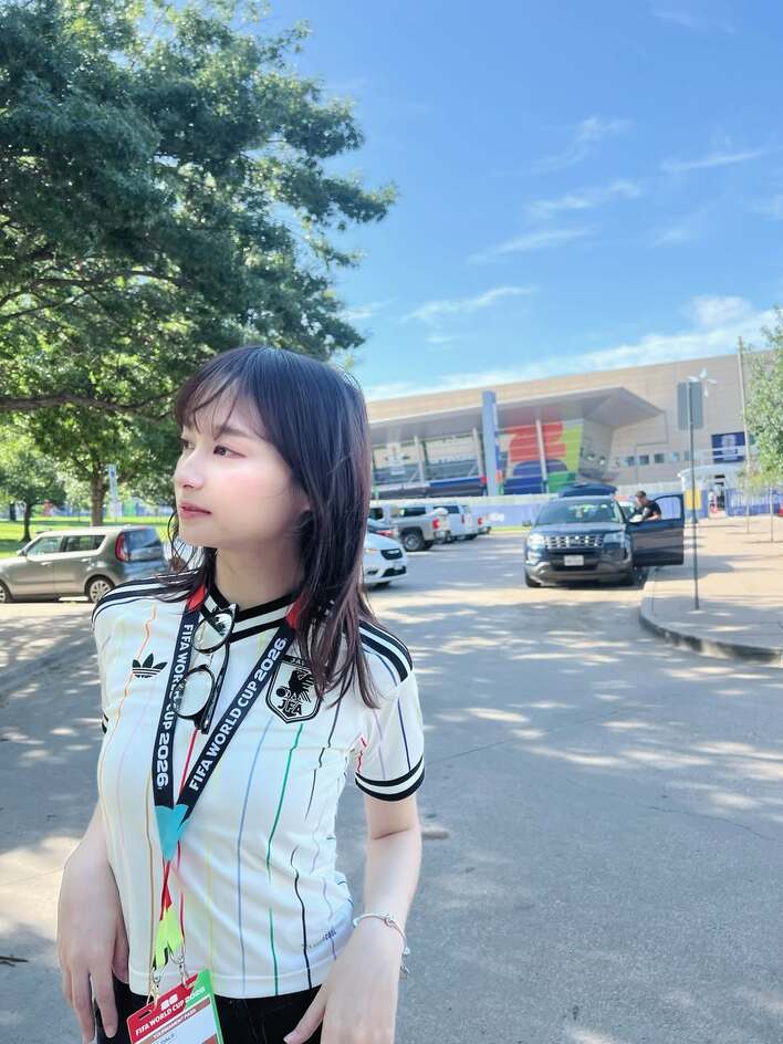 影ちゃん5ちゃい説」影山優佳 着用サイズはまさかの“キッズ130