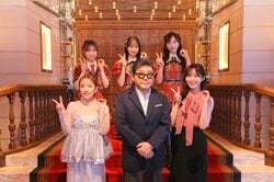 秋元康「最後まで迷っていたのが前⽥敦⼦・⼤島優⼦」20周年公演OG出演の舞台裏を語る 指原莉乃にAKB48楽曲の歌詞オファーも