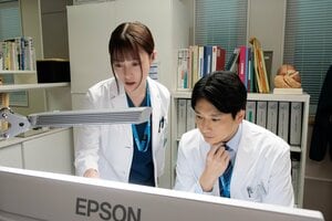 病院改革の過失が明らかに！湖音波（橋本環奈）は中田（向井理）とともに事務局長・鷹山（大谷亮平）に立ち向かうと決意＜『ヤンドク！』第10話完全版＞