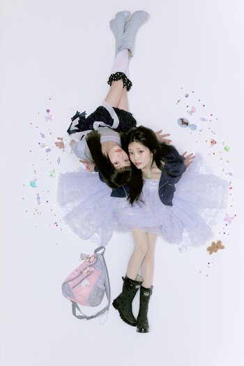 ILLIT × Rockfish Weatherwear 話題のコラボレーションが日本上陸、2026年4月10日（金）より発売開始