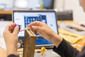 ゼンリンの地理空間情報×クリエイティブツールで、新しい観光体験アイデアを“カタチ”へ。ゼンリン・九州大学・JR博多シティ・九州博報堂による全3回の共創ワークショップを開催