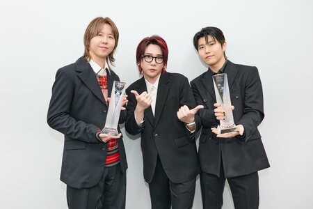 Mrs. GREEN APPLE 「ありがたい1年だった」オリコン年間ランキングで快挙に喜びの声！自身初の2冠達成