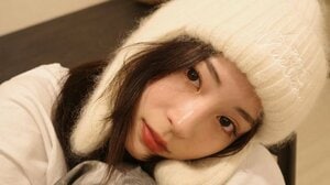 「アラブルヒロセ」広瀬すず はしゃぎすぎのブレブレショットに反響！無邪気にピース掲げる乗馬姿も公開「天使です」「この馬になりたい」