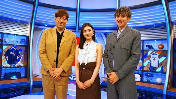 新しいF1™︎トーク番組が誕生！日独英マルチリンガルのサッシャとハリー杉山が海外で話題のニュースやゴシップを紹介『F1™︎サイドbyサイド』