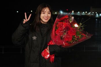 永野芽郁＆山田裕貴がクランクアップ！「この役と向き合えたことを自信に変えたい」