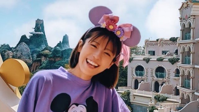 【画像12枚】若槻千夏(40)8歳息子の誕生日に“お泊まりディズニー”を堪能!の写真を見る