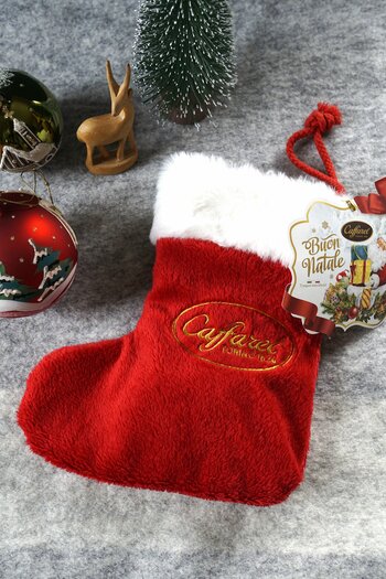 イタリアの老舗チョコレートブランド「カファレル」から好評だったクリスマスサンタブーツが再登場