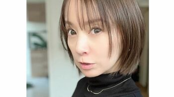 「遺伝子しっかり継承しとる」鈴木亜美 2歳娘の顔出し“変顔ショット”公開！無邪気な表情が「アミーゴにそっくり」