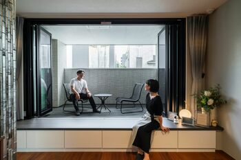 住宅高騰の都内でタイパ時代の新・家探し！スタッフなし・スマホ解錠で自由見学できる『セルフモデルハウス』。「15坪以下で住む・貸す両立」賃貸併用モデルを体感！