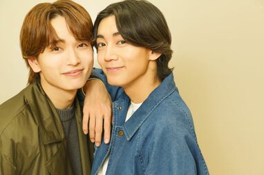 鈴木曉＆長妻玲央“お泊り会”で絆を深め、ハードなラブシーンにも