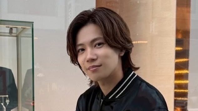 神宮寺勇太 「大きな神宮寺」との2ショットを披露！変装なしで街に降臨