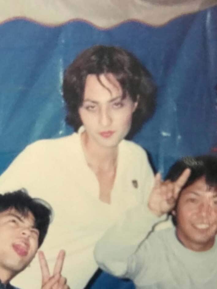 【画像】「全然ちゃうやん」「めっちゃ美人さん」M-1準優勝芸人の“別人級”過去ショットを見る