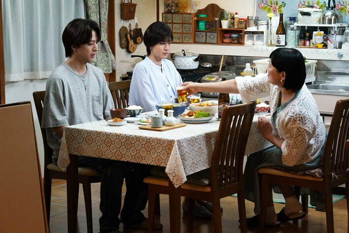 「優子劇場怖すぎるw」「地獄の晩餐」澄晴（寺西拓人）をあきらめない優子（坂井真紀）の“ドン引き行動”にSNS戦慄！『ラストノート』
