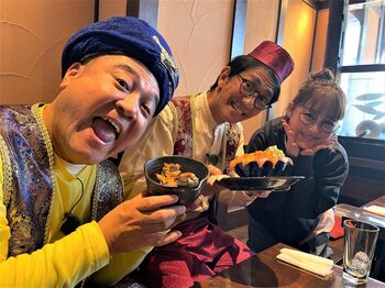 『脂過多ブラ』鈴木奈々は器からはみ出る脂グルメで生まれ変わることができる？