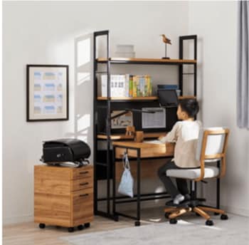 お客様の困りごとから生まれた！ニトリから新しく提案する学習机「シェルフデスク」が新登場