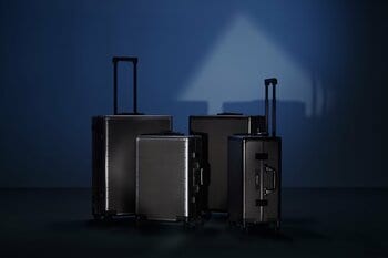 出張移動のストレスは、素材と構造で減らせる。ハイエンド・ビジネスに向けたカーボンファイバーラゲージMVST「Carbon S 2.0 / Carbon X 2.0」