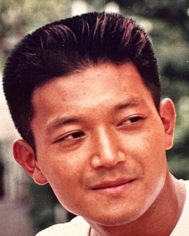 まるで演歌歌手？ “ぐっさん”こと山口智充 “昭和感”あふれる22歳当時の