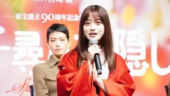 橋本環奈 「初めて緊張というものを感じて…」上白石萌音とWキャストで初舞台へ！演じる“千尋”役への思いは？