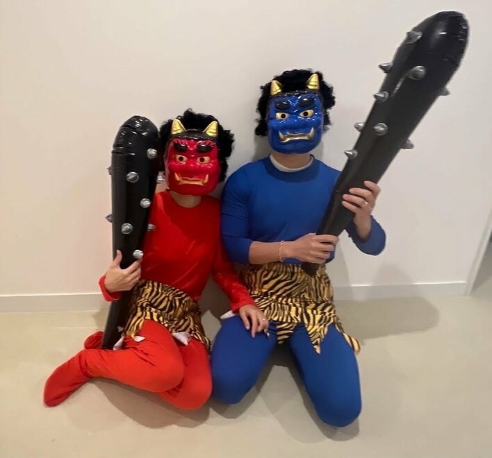 とんとん様オーダー品　ねこのお医者さんパペット　忍者　赤鬼青鬼 近藤千尋 夫・太田博久との迫力満点な赤鬼&青鬼姿に反響「最高です