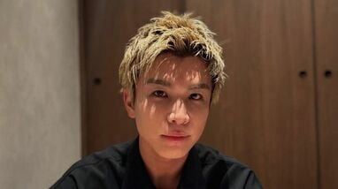 よく騒ぎにならずに…」岩田剛典 “変装なし”で夜の渋谷に降臨！人通り