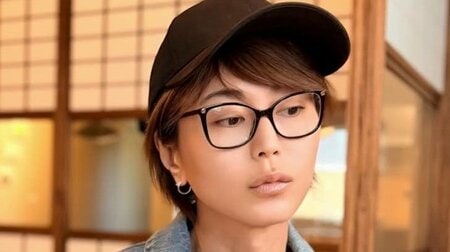 氷川きよし 美しく繊細な和菓子に舌鼓！ 信濃川近くでまったり大人時間を過ごす姿に「見てるだけで心が癒されます」