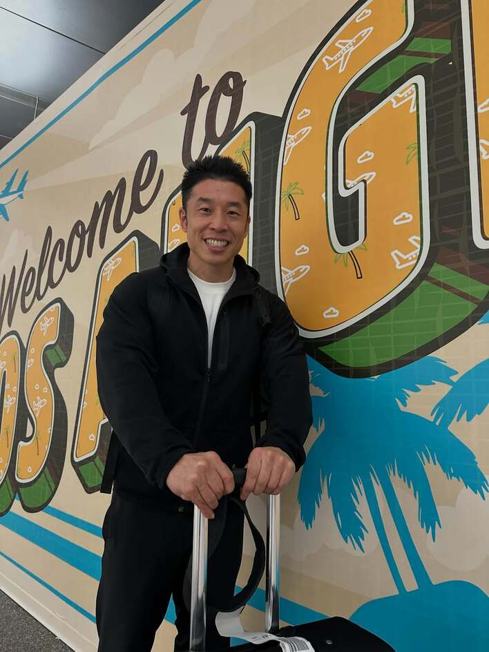 【画像15枚】「スーパーマーケットあるある」米・ロサンゼルスで“筋肉取材”をする なかやまきんに君を見る