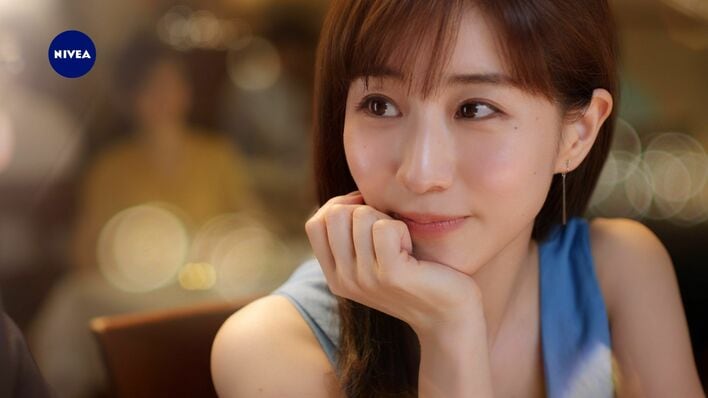 田中みな実が小悪魔全開!あざとかわいい演技で“美脇”を披露