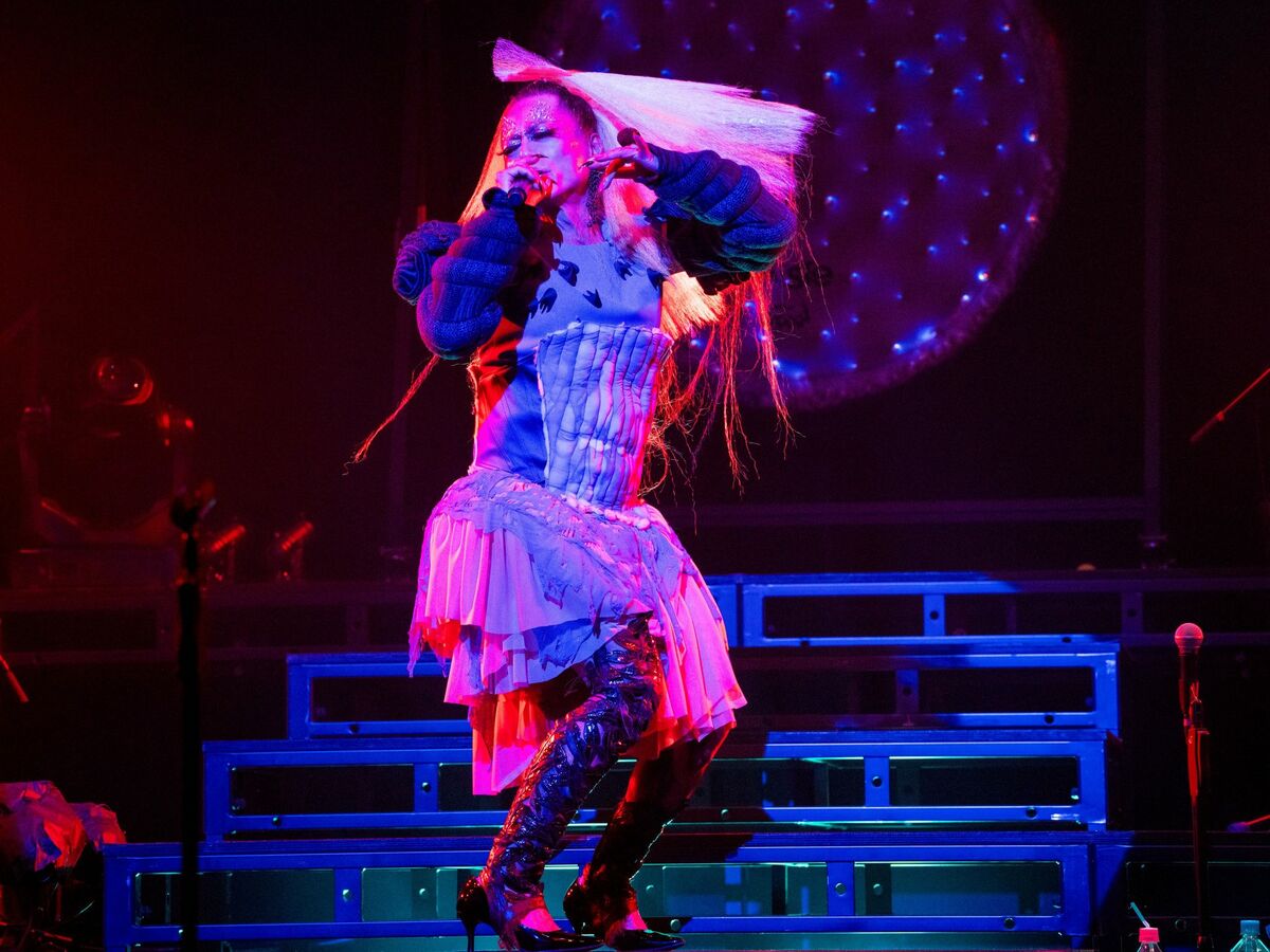 三上博史 妖艶でチャーミングなヘドウィグが降臨！「“大丈夫だよ”と