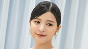川島海荷 結婚式での純白ウェディングドレス姿を公開！入場直前の緊張した表情や美背中のぞかせ教会にたたずむショットに「ドラマかと」「なんて素敵なの」