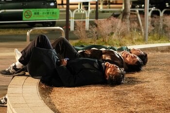 マチルダ（木竜麻生）を殺したのはランボー（野仲イサオ）なのか？肇（大森南朋）の記憶とゾンビ男の正体＜『ラムネモンキー』第6話あらすじ完全版＞