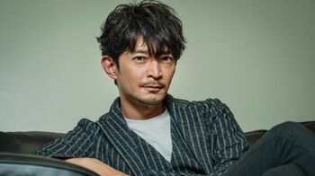 津田健次郎「攻めの姿勢で表現していく」第一線を走り続ける極意【声優FILE.】