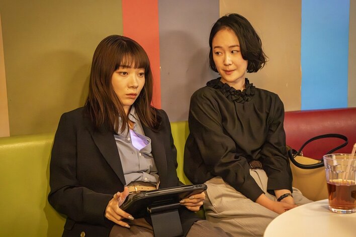 三浦透子が、第2話に星野茉莉（黒木華）を支える新聞記者・雨宮楓役で登場！いったい何者で茉莉とはどんな関係なのか！？『銀河の一票』