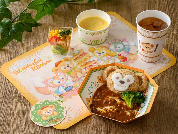 ダッフィーたちのスペシャルイベント開催！ リーナ・ベルが